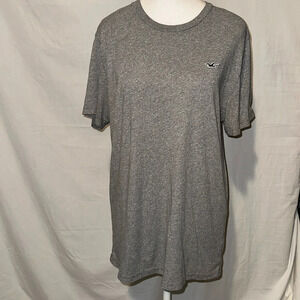 mens gray Hollister must have collection tshirt size large